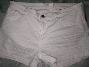 H&M shorts .