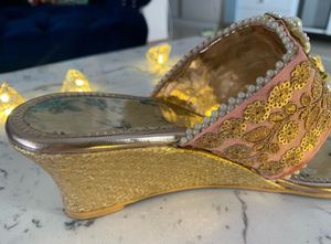 Embroidered Wedge Heel Sandals