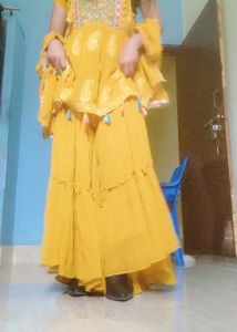 Yellow Sarara Set With Dupatta 💛