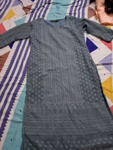 Elegant Grey Embroidered Kurta