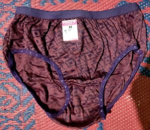 Pond&#39;s Lingerie Briefs - M