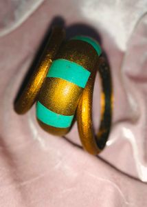 🎁Buy 2 Get 1 Free 🎁 Gold & Teal Bangle Set