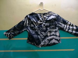 Abstract Print Top