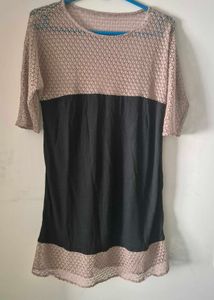 Casual Dress With Lace At Ne