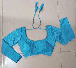 Satin Back Hook Padded Deep Neck Blouse