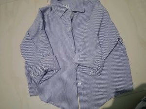 Striped Button-Down crop. Shirt