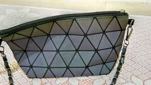 Colour Changeable Sling Bag