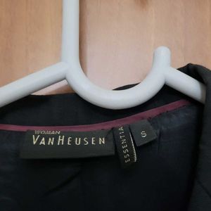 Van HUESEN Women Formal Coat Pant Set (size S)