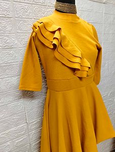 Flowy Yellow 💛 Dress 599 Fixed Coins