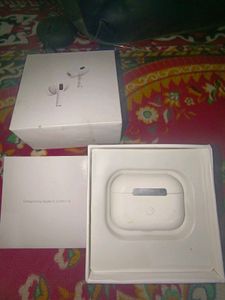 Apple Airpods