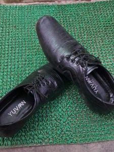 YUVA Formal Black Shoes