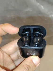 BoAt Airdopes 131 Truly Wireless Bluetooth