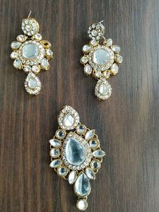 Gold-toned Earrings and Pendant Set