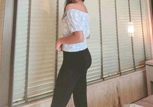 Daisy Print Crop Top