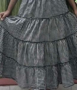 Gingham pinterest black and white skirt