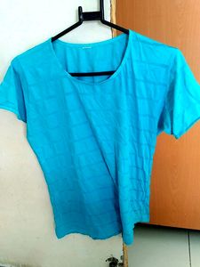 T- Shirt  For Girl Like New