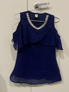 navy blue top