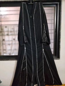 Lastest Abaya 🖤