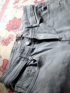 A Very Comfortable Jeans for Men