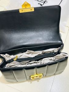 🔥 MIRAGGIO Black Sling – Luxury Vibe! 🖤Brand New