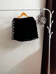 New Black Skirt