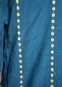 Kurta Set With Chunni