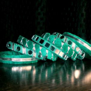 Velvet Green Bangles 💚