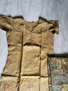 Floral Kurta Set