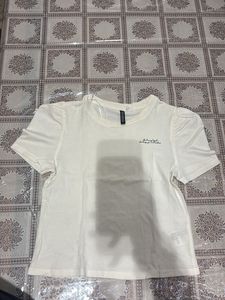 Cute White Tee H&M