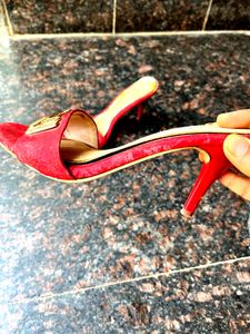 Red Pointed Heels
