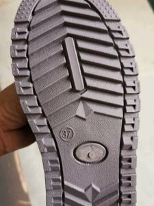 Girls Fuzzy Ankle Boots- new never worn