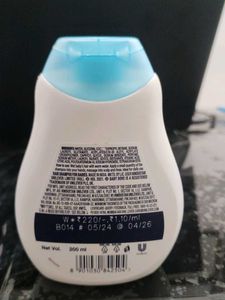 Baby Dove Shampoo