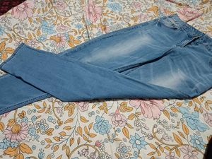 Light Wash Denim Jeans