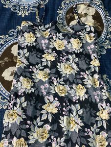 Punjabi Sleeveless Suit With Salwar