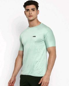 👕 Men&#39;s Solid Performance Sports T-Shirt –