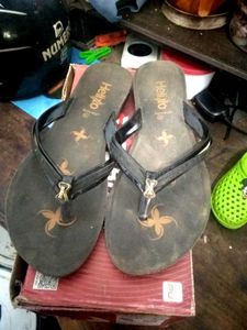 New Slippers Buy Fast