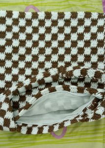 Crochet a Checker Bag