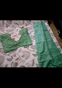 Heavy Party Wear With Stone Work Green Net Saree
