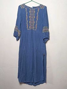 pretty dress with embroidery floral detailing