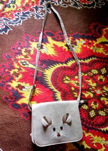 Quit Cat Look😺 Silver Sling Bag 👜