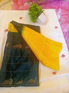 Trending foil print saree double colour