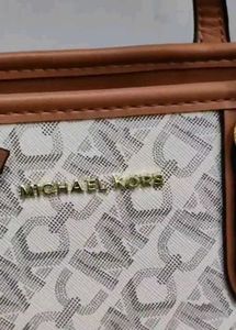 Micheal Kors Handbags