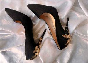 Embellished High Heels Satin Court Heel in Black