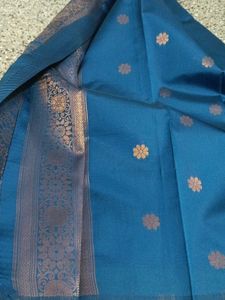 New Borderless Soft Silk Saree