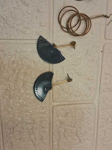 Pack Of 4 Earring Set