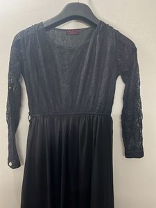 Full Sleeves Black Gown