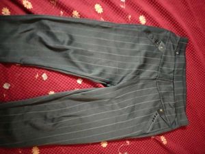 Pants With Pockets