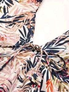 Floral Print Bell Sleeves Peplum Top.