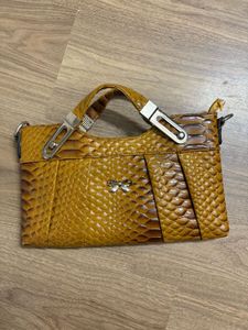 Sling Bag