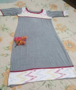 Pure Cotton Dailywear Kurti In Grey With Red White